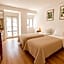 INT Lisbon Suites