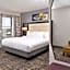DoubleTree by Hilton Hotel Utica