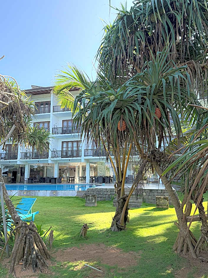 Serendib Beach Hotel