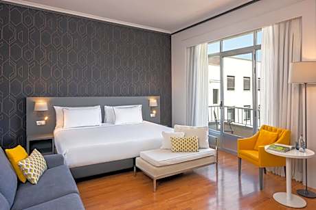 Hotel Madrid Plaza España Affiliated by Meliá