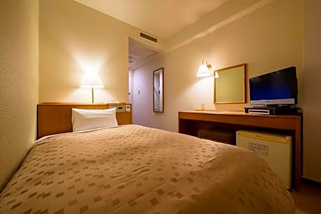 Single Room - Smoking