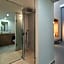 Bitzaro Grande Hotel & Suites