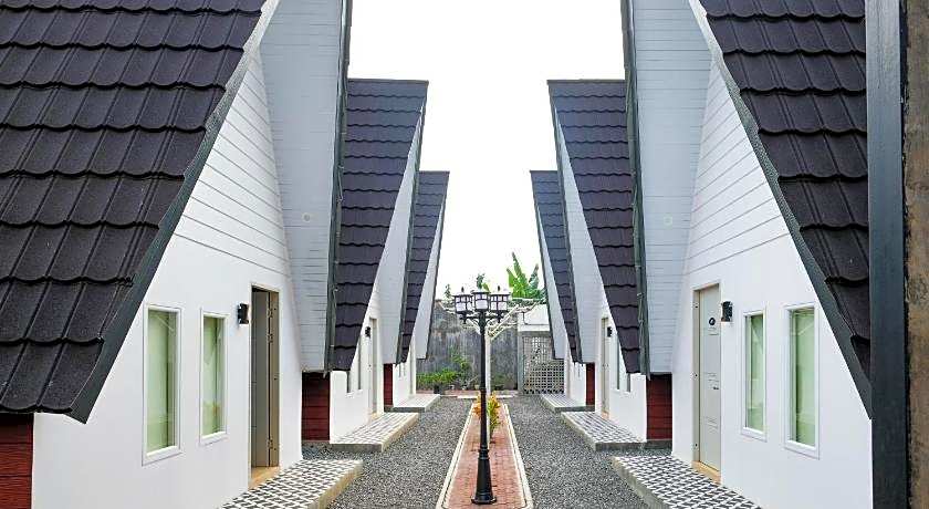 RedDoorz @ myRoom UMY