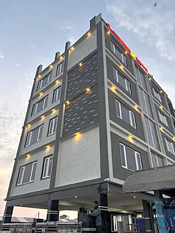 HOTEL M