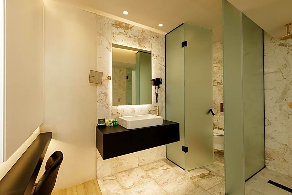 Kahlua Hotel & Suites