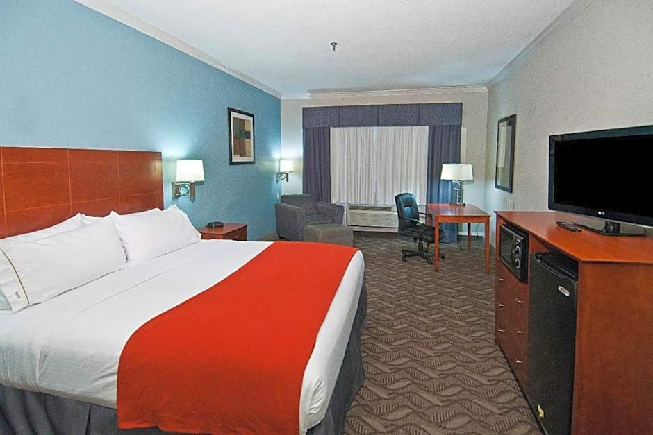 Holiday Inn Express Hotel and Suites Lake Charles By IHG