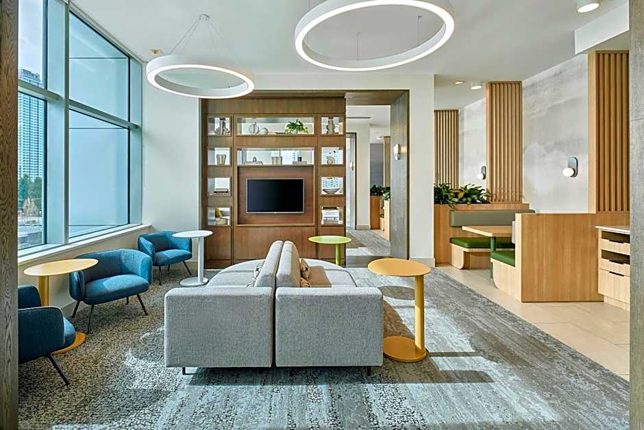 Element Vancouver Metrotown