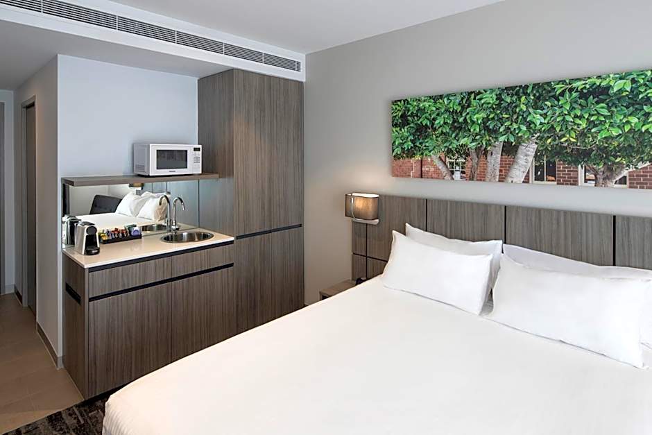 Mercure Sydney Blacktown