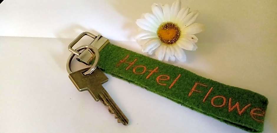 Hotel Flower Power
