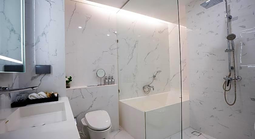 Wyndham Bangkok Queen Convention Centre - SHA Extra Plus