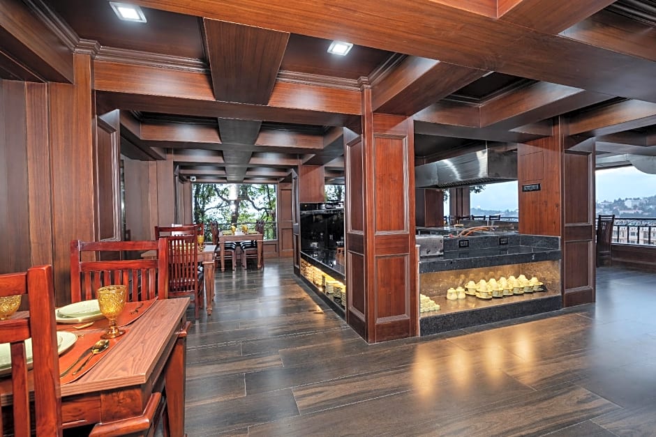 The West Gate Posada by Summit