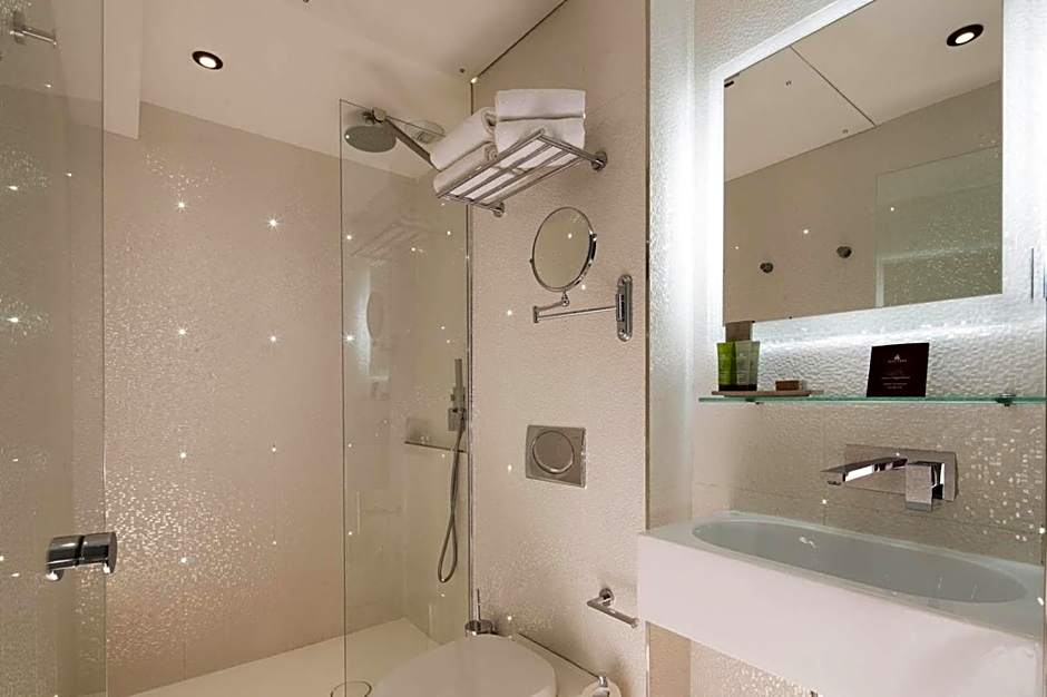 New Hotel Republique