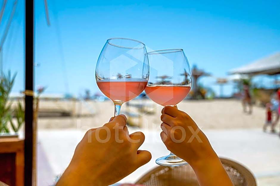 Briz Beach Apartments