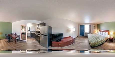 Efficiency King Room with Sofa Bed - Non Smoking