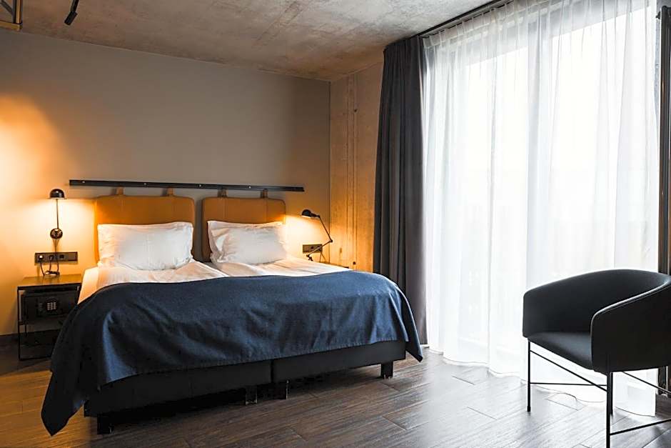 Exeter Hotel