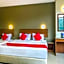 Super OYO 828 Comfort Hotel Shah Alam