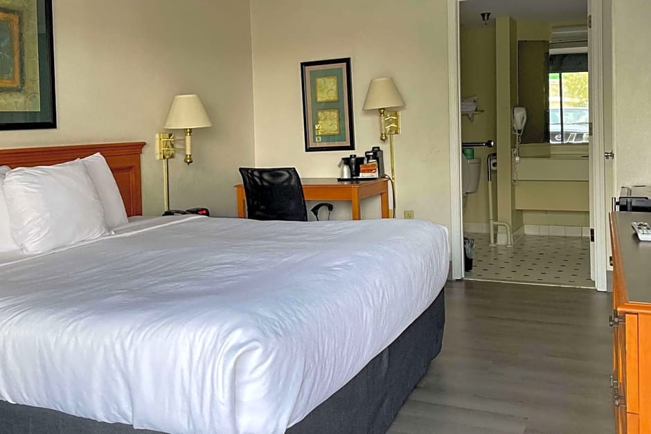Econo Lodge