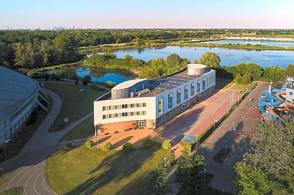 Hotel Victor Pruszkow DeSilva