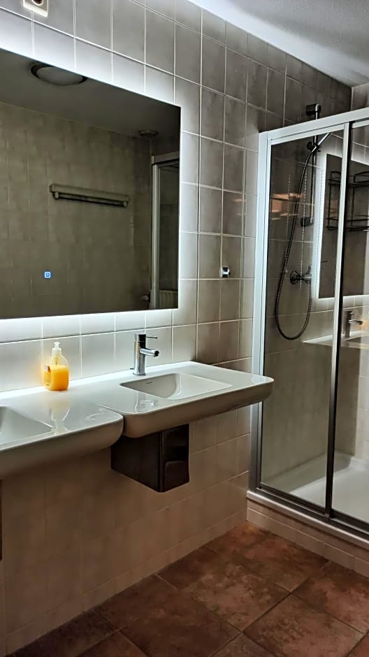 Breakfast at Carin’s