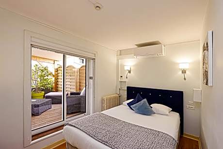 Double Room with Terrace