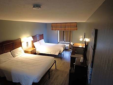 Queen Room with Two Queen Beds