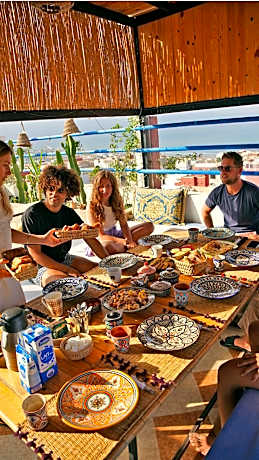 Good Wave Surf House