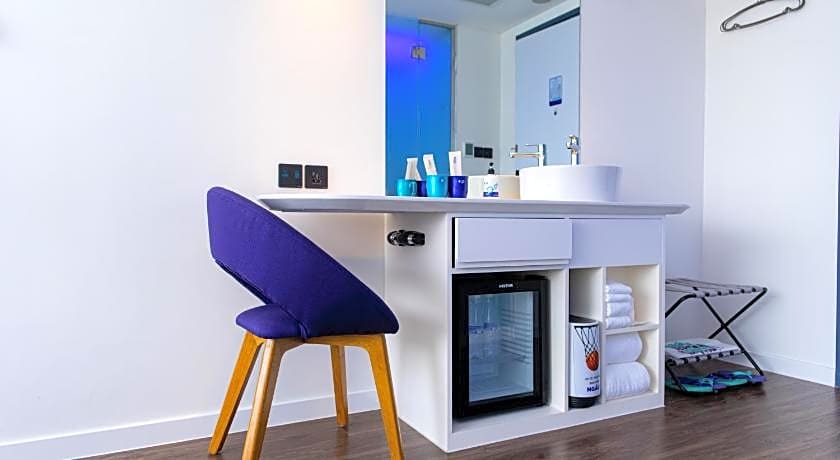 Tru by Hilton Ha Long Hon Gai Centre