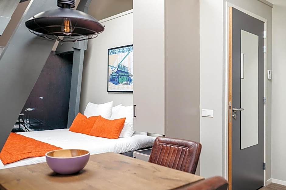 YAYS Amsterdam Maritime by Numa