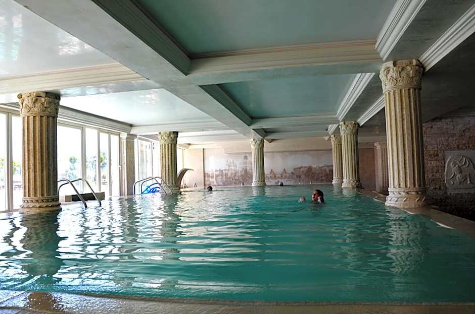 Therma Palace - Balneo SPA, Free parking & Beach