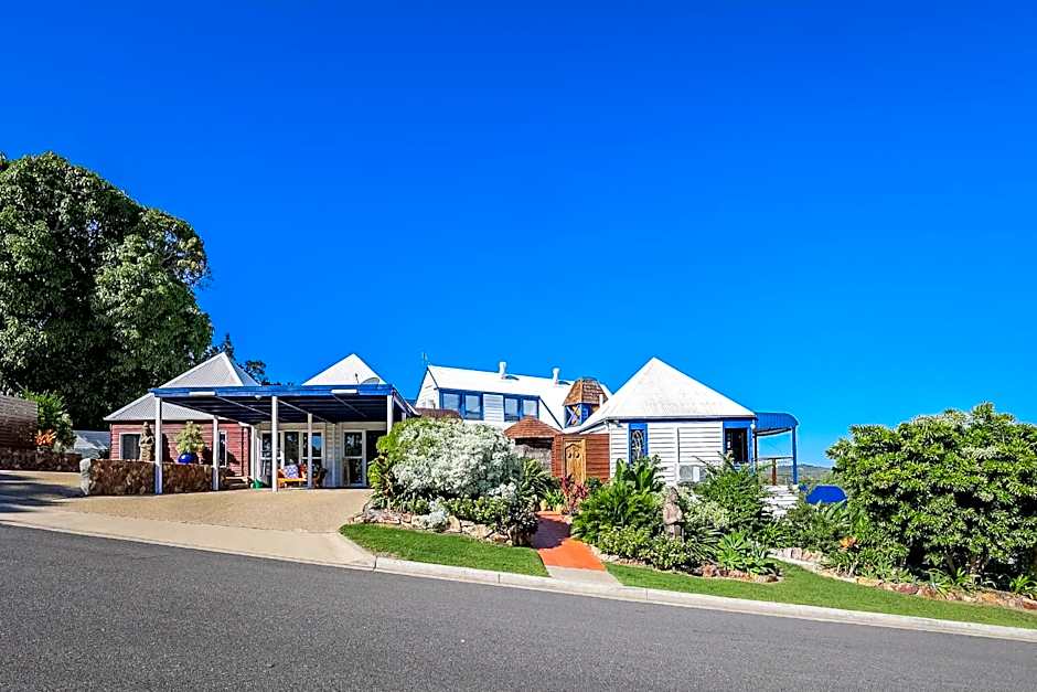 1770 Sovereign Lodge Retreat