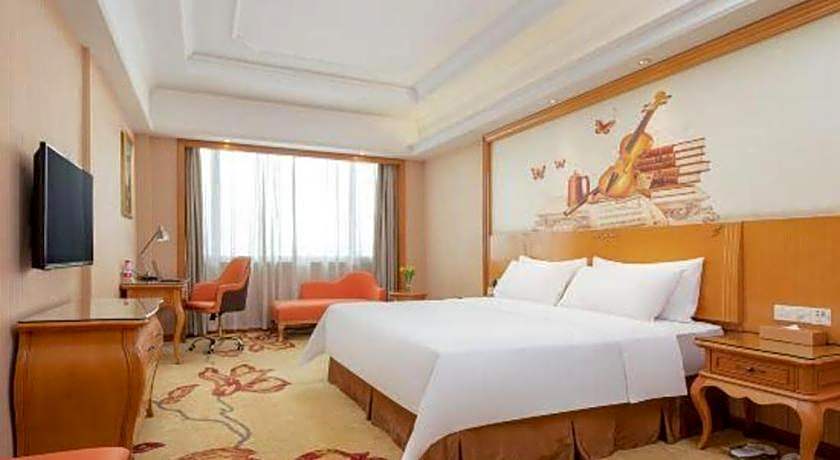 Vienna International Hotel Guangzhou Jichang Road Huangshi