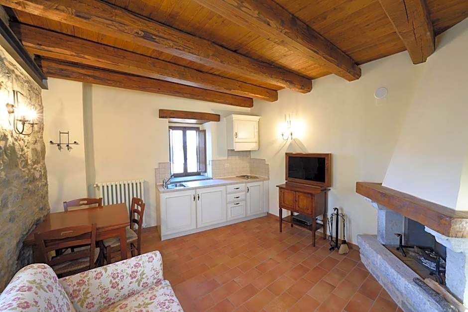 Borgotufi Albergo Diffuso