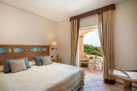 Superior Double Room with Garden View