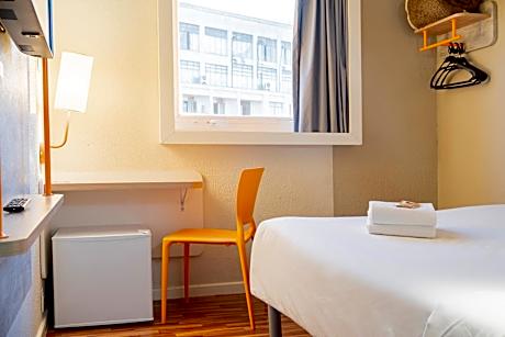 Superior Apartment with a Double Bed and a Bunk Bed