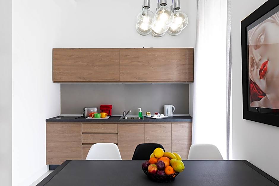 Acate81 Lifestyle Apartment