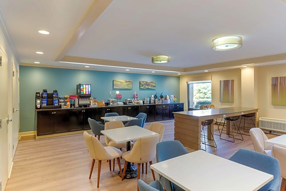 Best Western Plus Cary Inn - NC State – Cary, NC