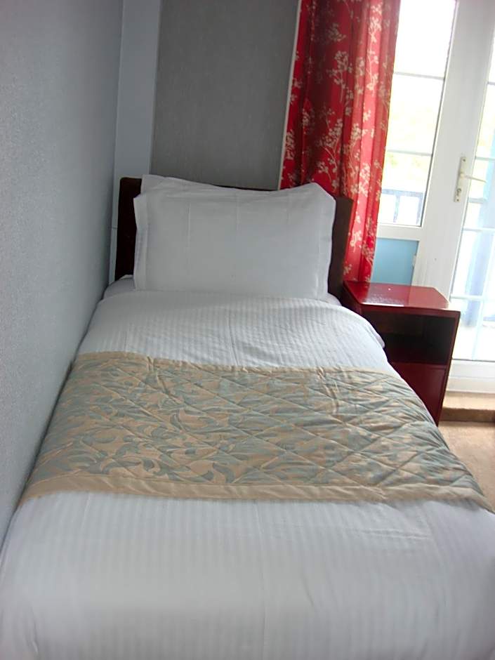 Yellow Mountain Hotel