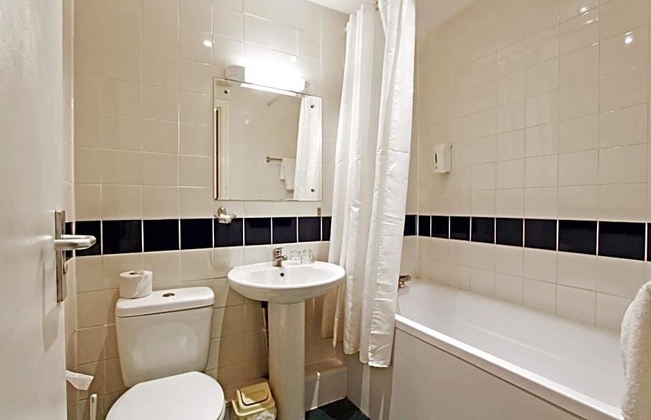 Carrington House Hotel