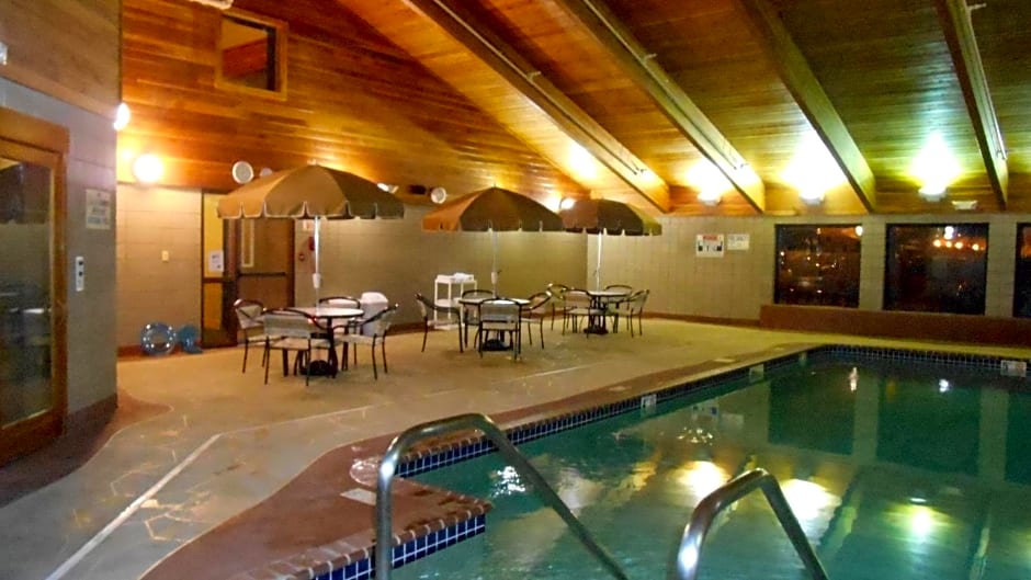 AmericInn by Wyndham Oswego