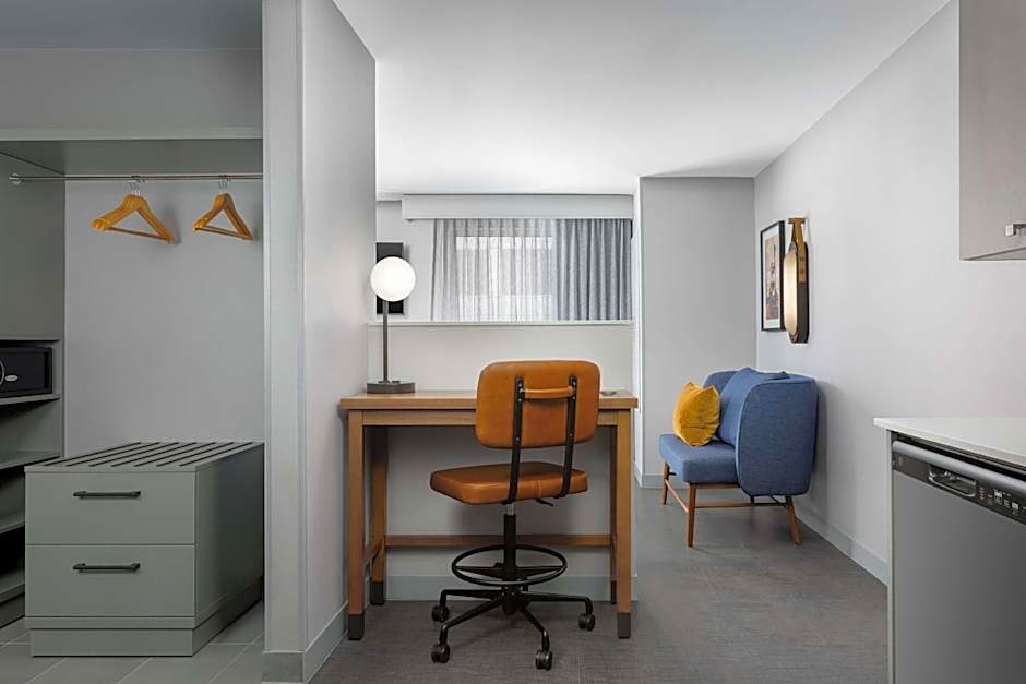 Homewood Suites by Hilton Newport Cincinnati