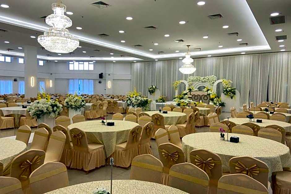 Sri Indar Hotel & Suites