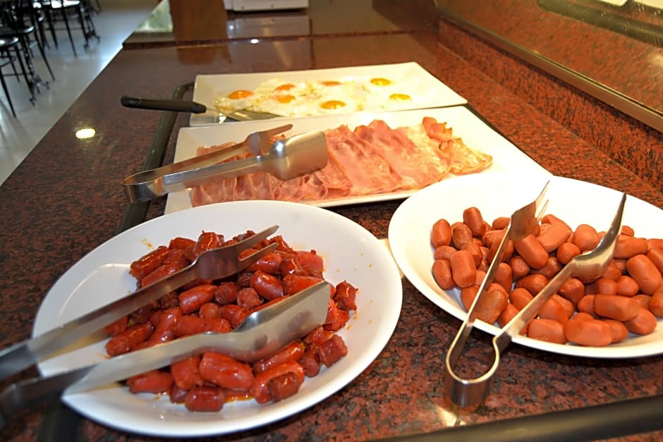 La Figuerola Hotel & Restaurant