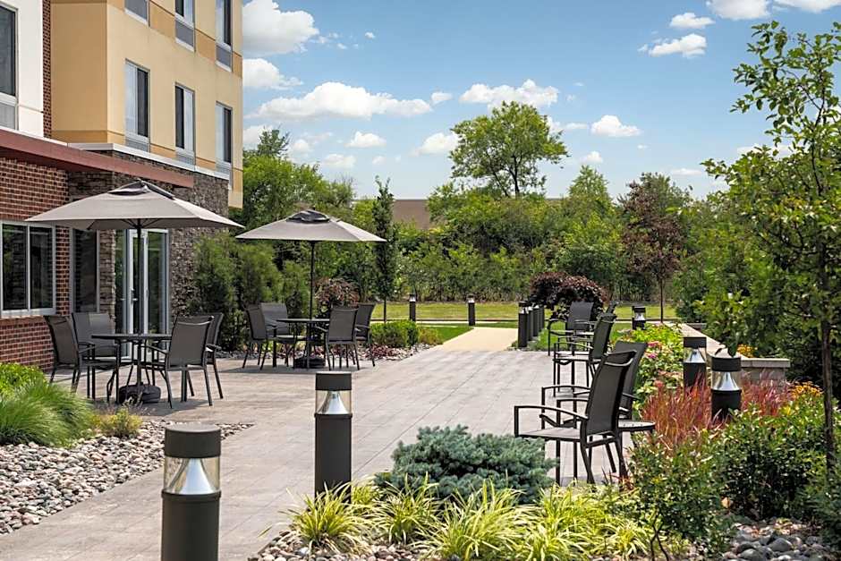 Fairfield Inn & Suites by Marriott Cleveland Tiedeman Road