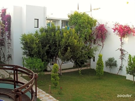 Mandalinci Beach Hotel - Alojamientos en TURGUTREIS