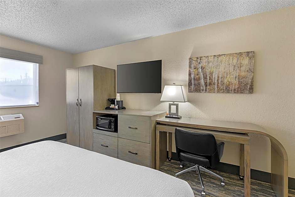 Best Western Alpenglo Lodge