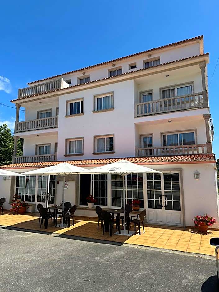 Photo 1 of 24 of Hotel Pipo