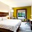 Holiday Inn Express & Suites Bethlehem Arpt-Allentown Area