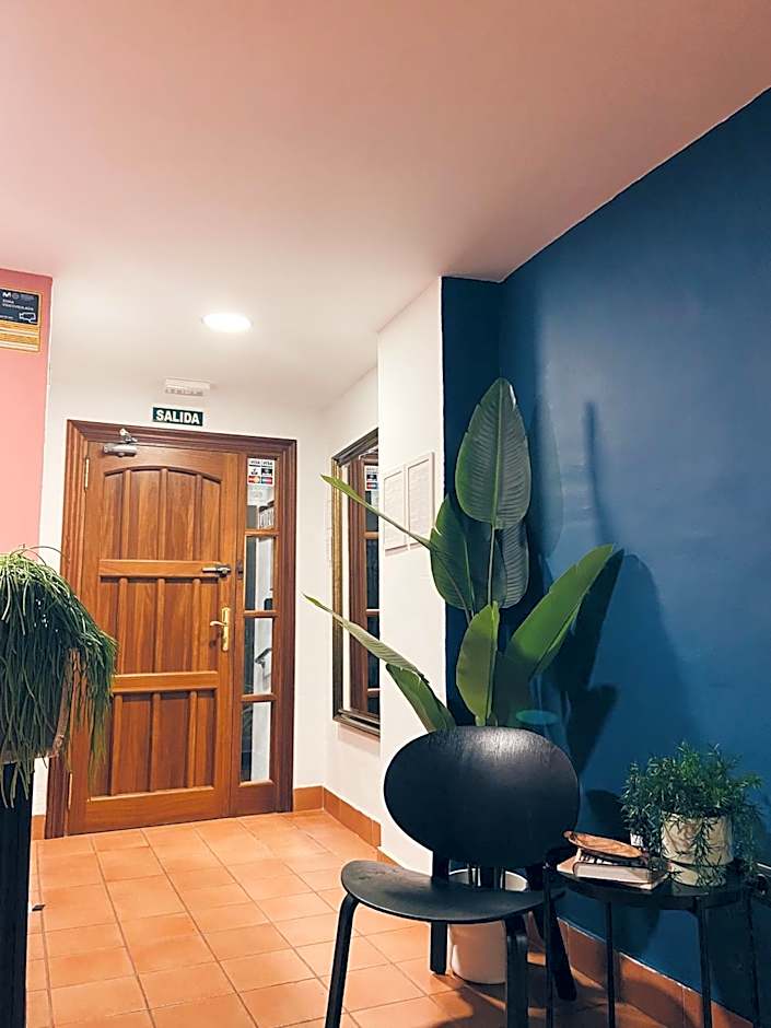 I AM La Posada Hotel and Apartment