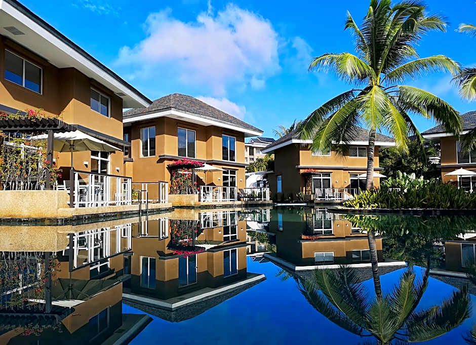 Photo 1 of 3 of Grand Villa