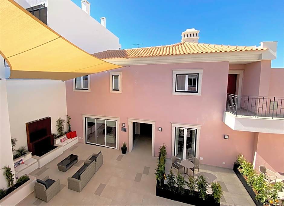 Cardeal Suites & Apartments